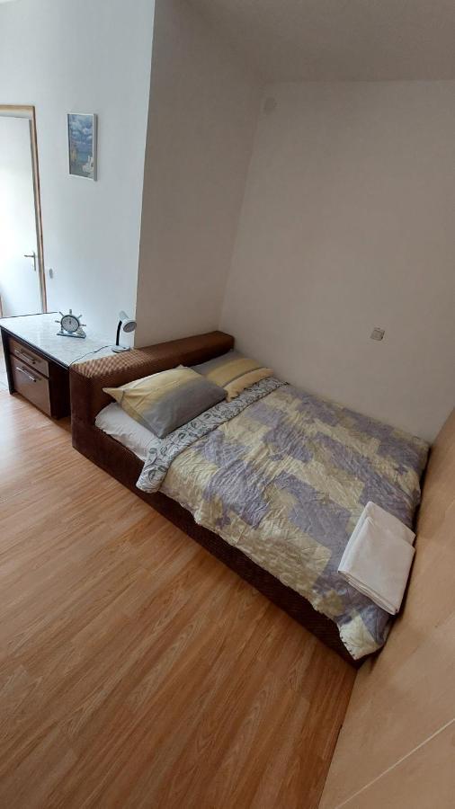 Stan Trigraci Apartments Luna מראה חיצוני תמונה